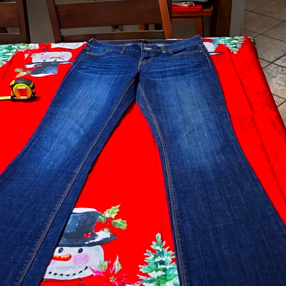 Levis boot cut jean